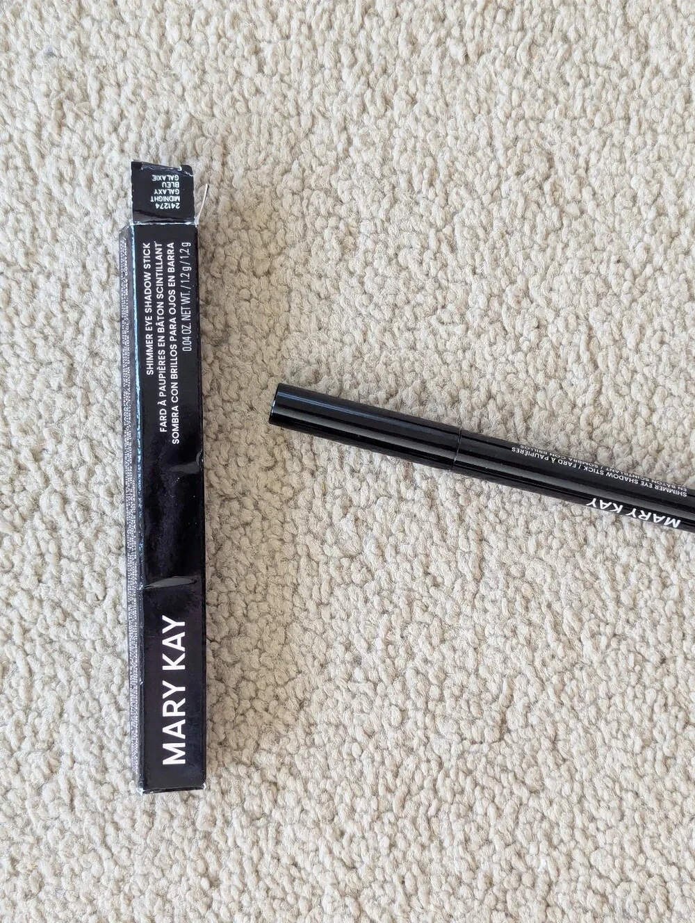 Mary Kay shimmer eyeshadow